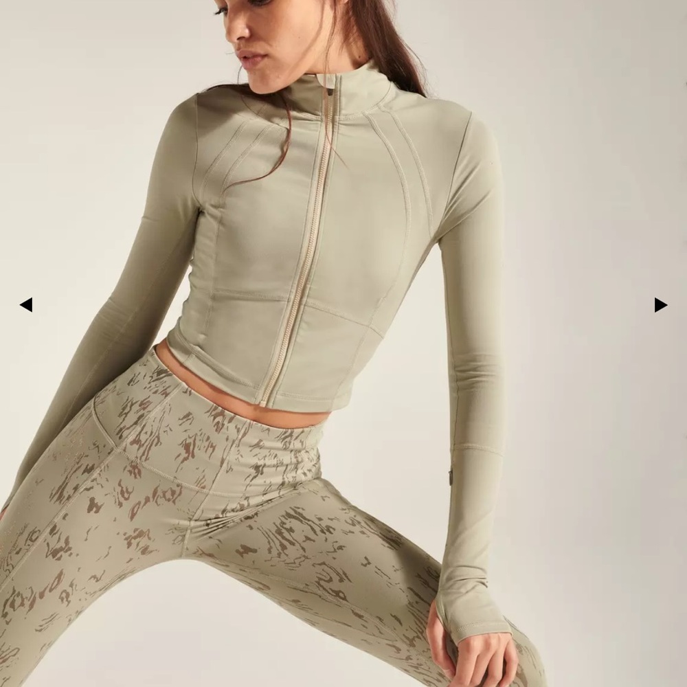 Athena Super Soft Zip Through